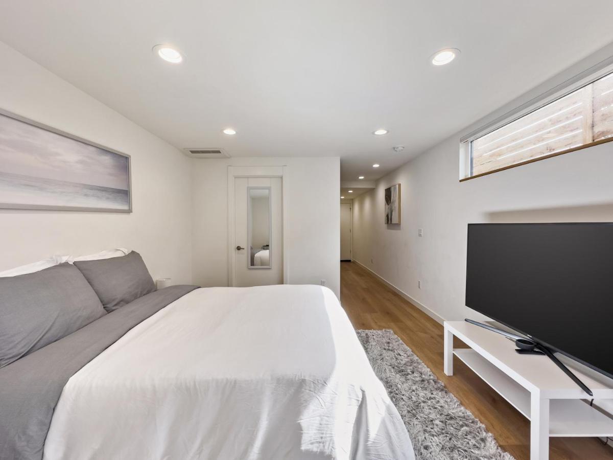 Modern Apartment Near Light Rail Seattle Dış mekan fotoğraf