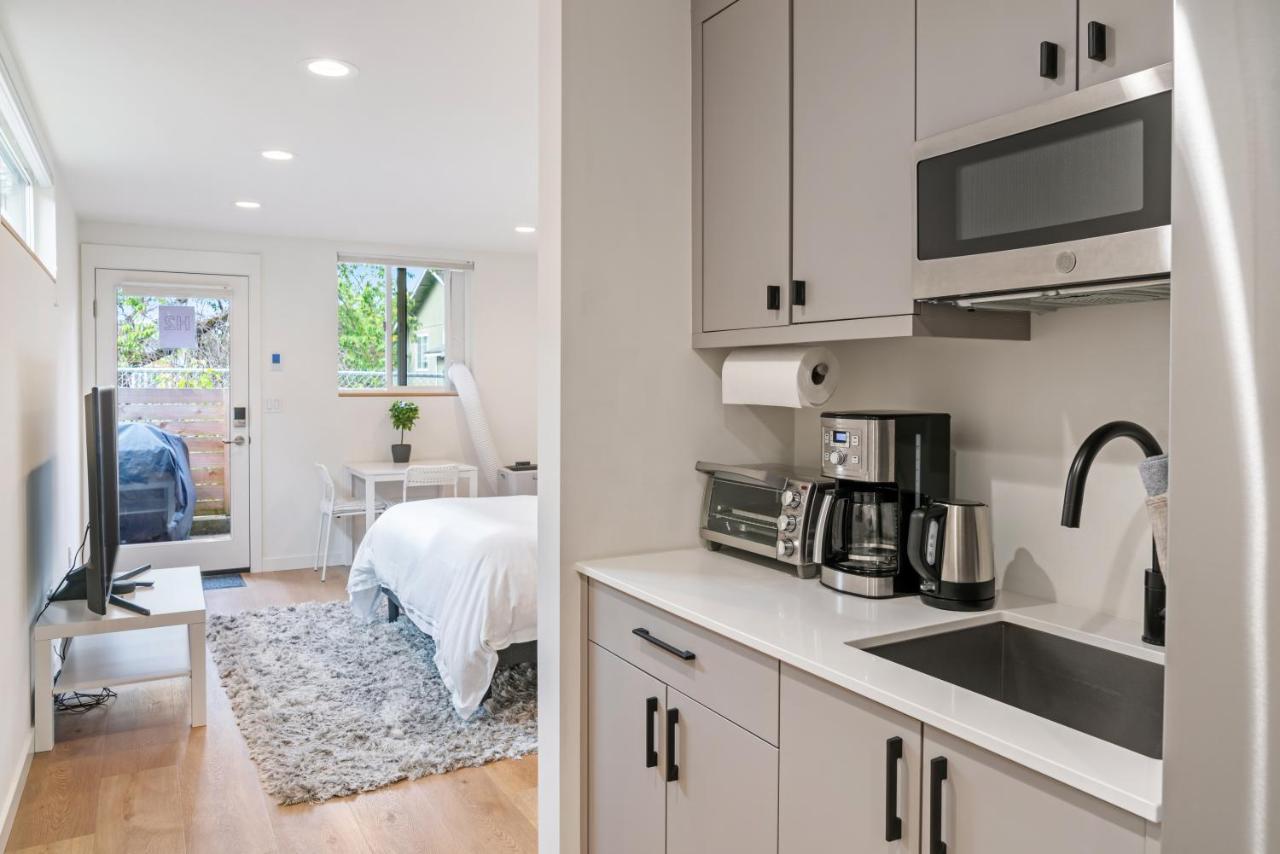 Modern Apartment Near Light Rail Seattle Dış mekan fotoğraf